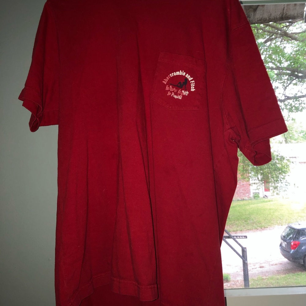 Red short sleeve shirt